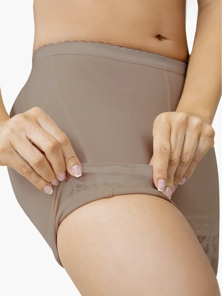 Formas Íntimas – Short Levanta Colas