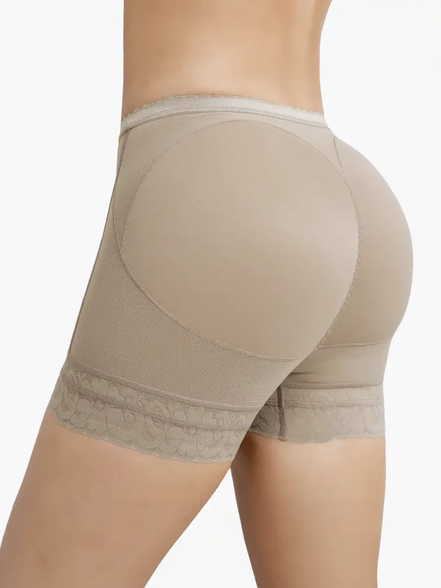 Formas Íntimas – Short Levanta Colas