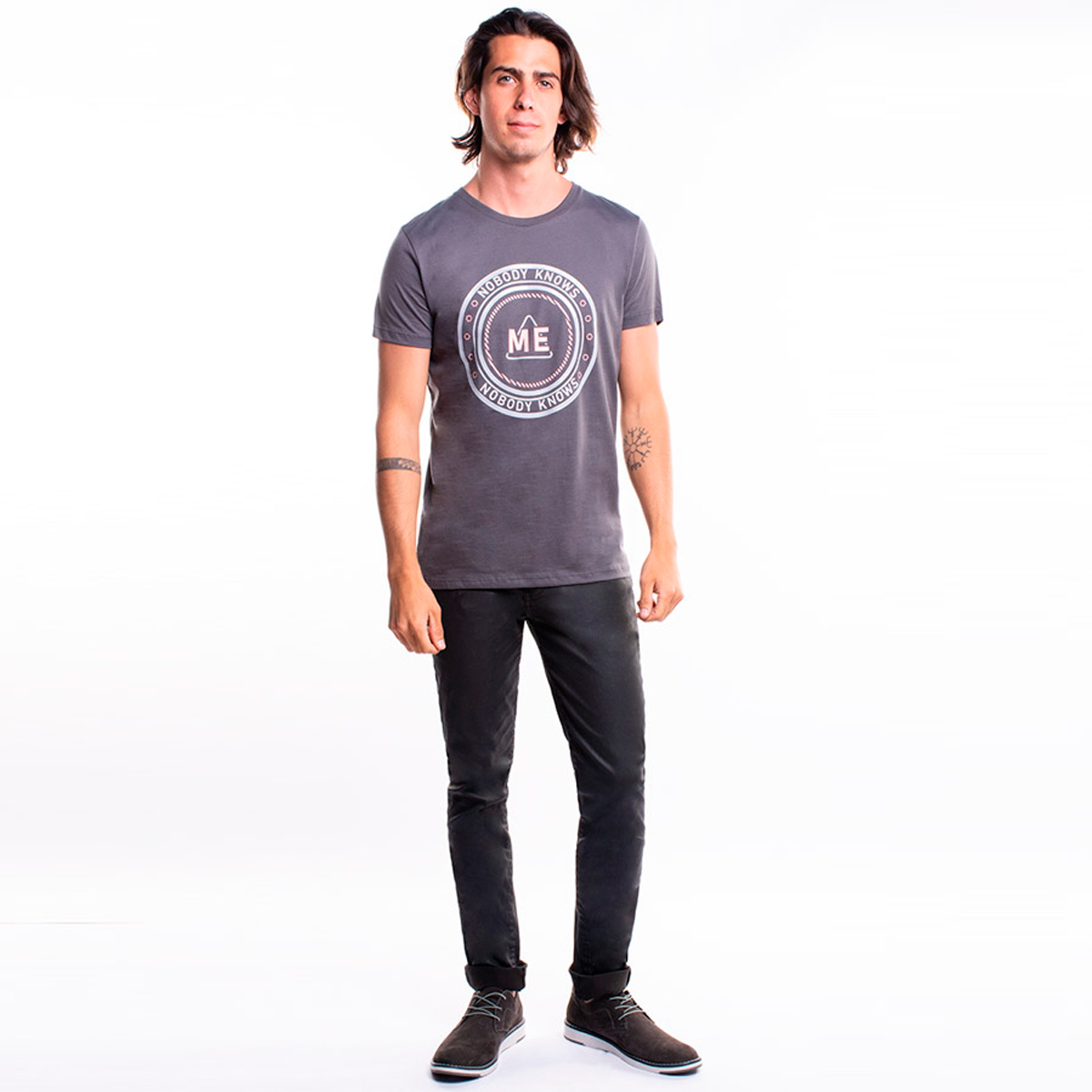 Camiseta Nobody para Hombre