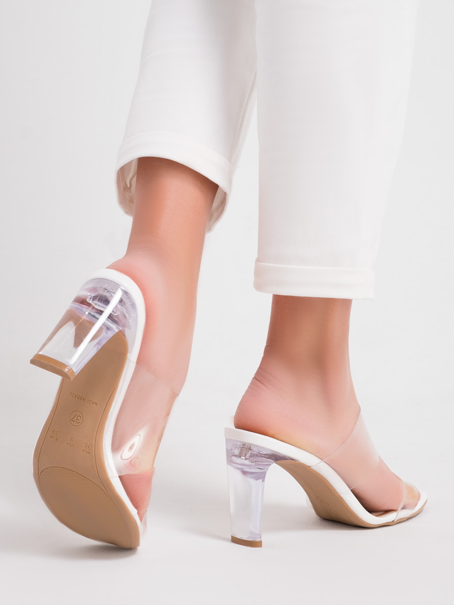 Tacones Transparentes