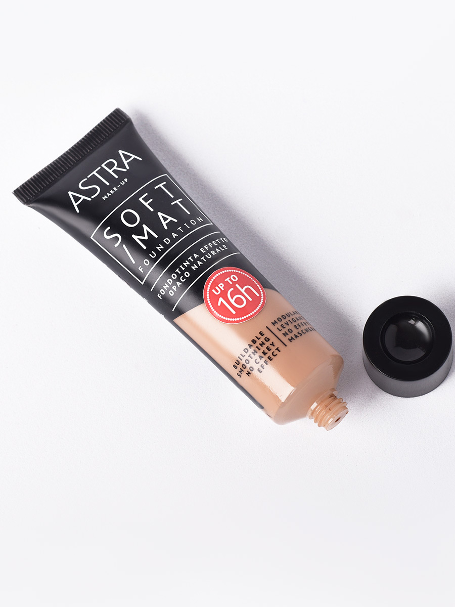 Astra - Base Líquida Soft Mat Hazelnut 06