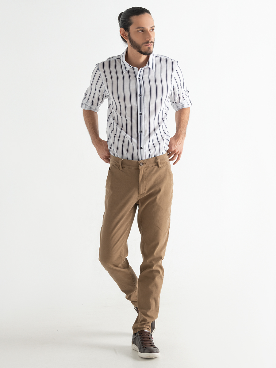 Pantalón con textura