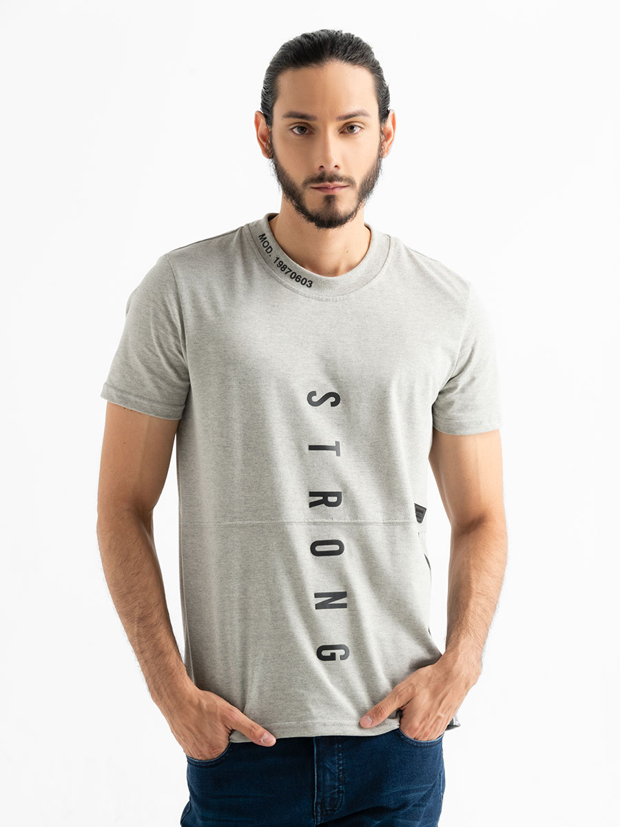 Camiseta Strong