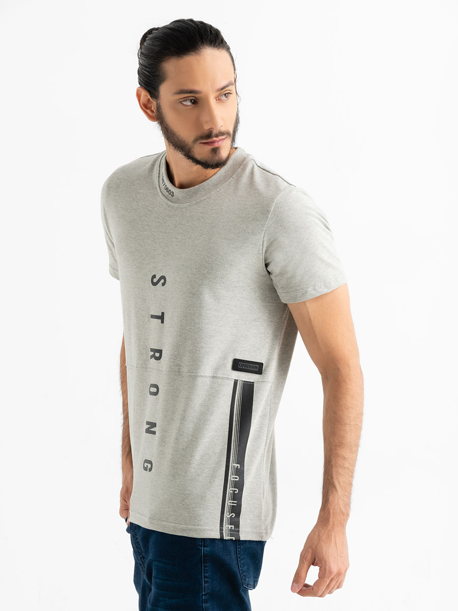 Camiseta Strong