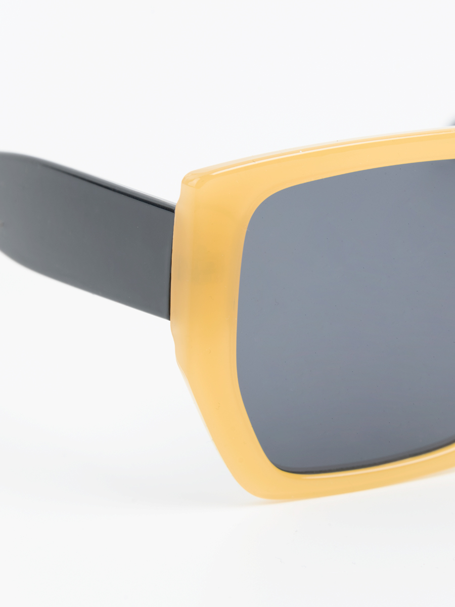 Gafas con Marco Cuadrado Grueso