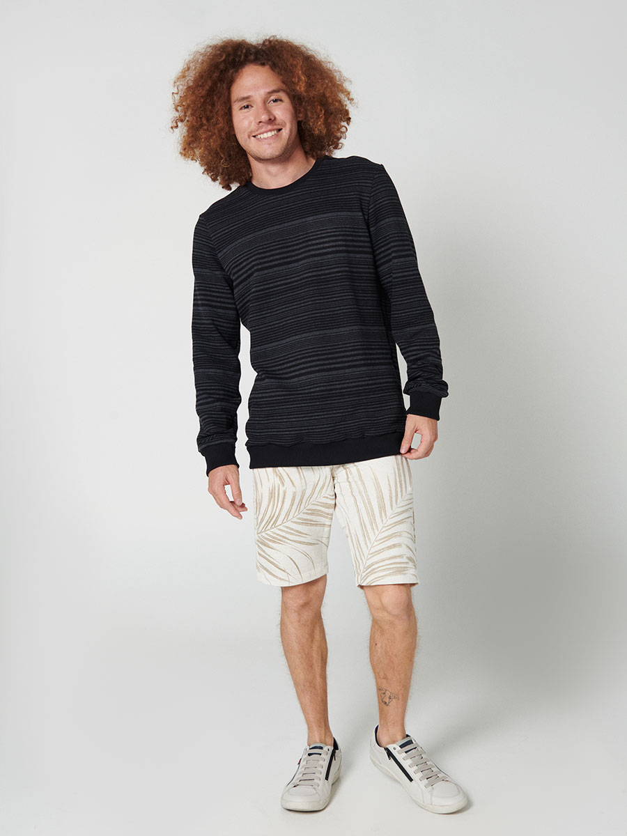 Sweater a líneas - August 1810