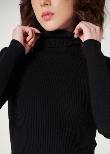 Sweater cuello tortuga - <em class="search-results-highlight">Labelle</em>