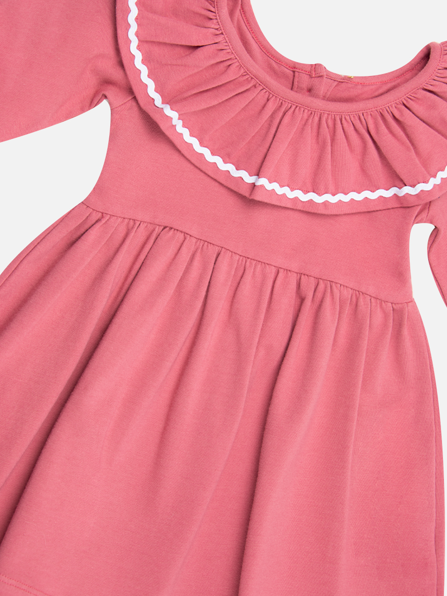 Vestido con vuelo