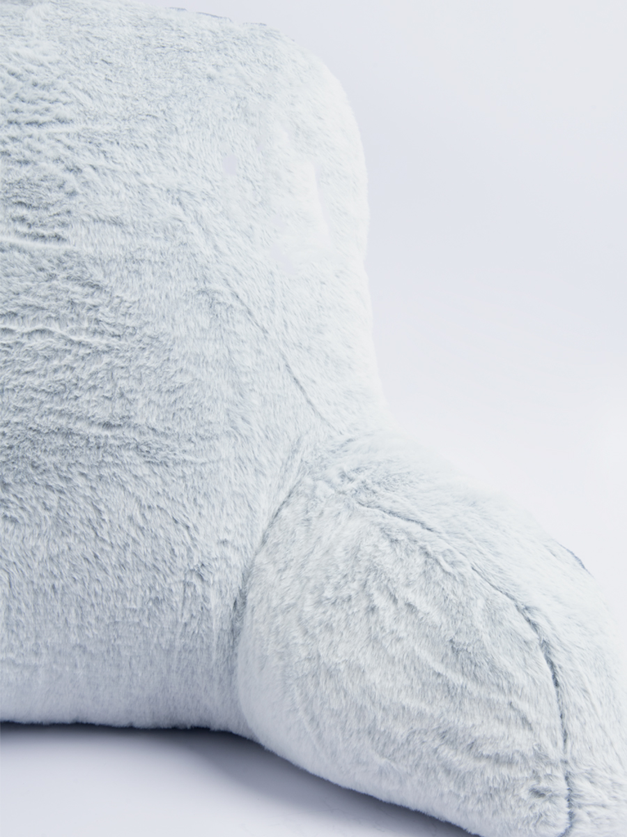 Almohada apoya brazo