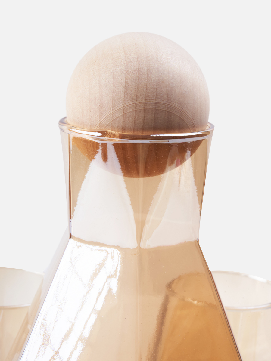 Set Wiskera con Vasos