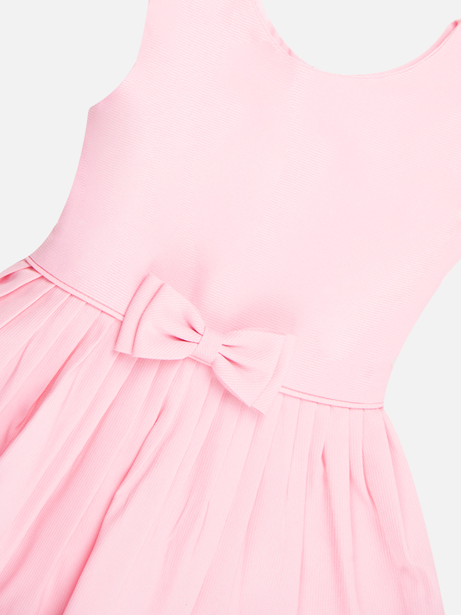 Vestido con lazo