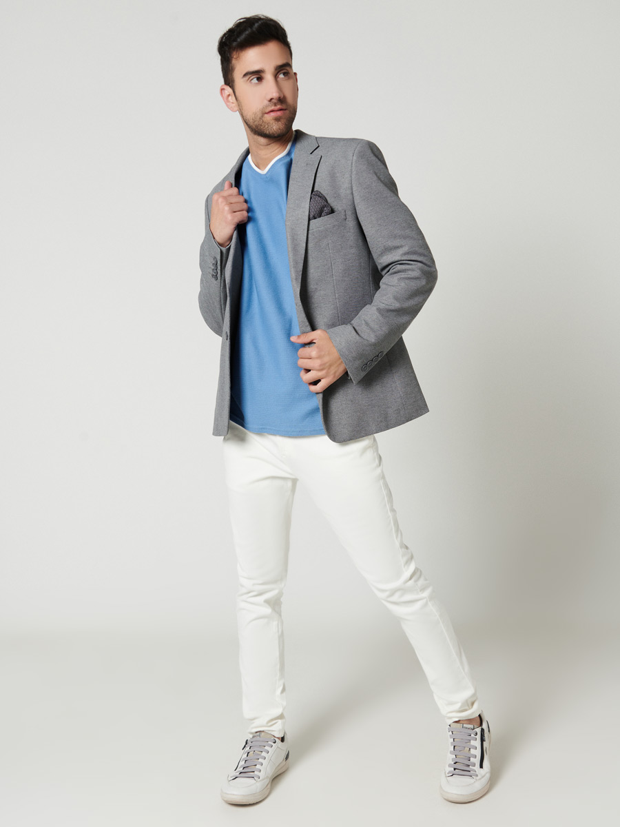 Blazer con solapa - August 1810