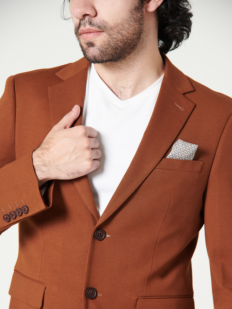 Blazer con solapa - August 1810