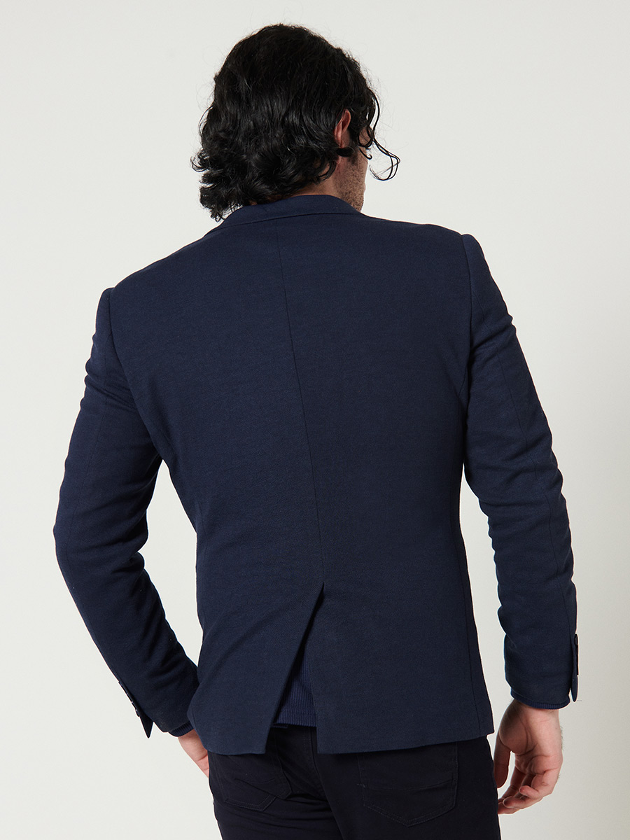 Blazer con solapa - August 1810