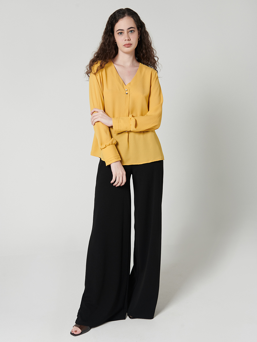 Blusa cuello en V - Nickimarcs