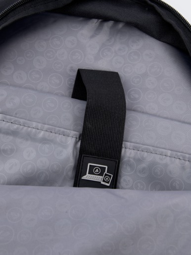 Vasari - Mochila Porta Laptop Dark Sentinel