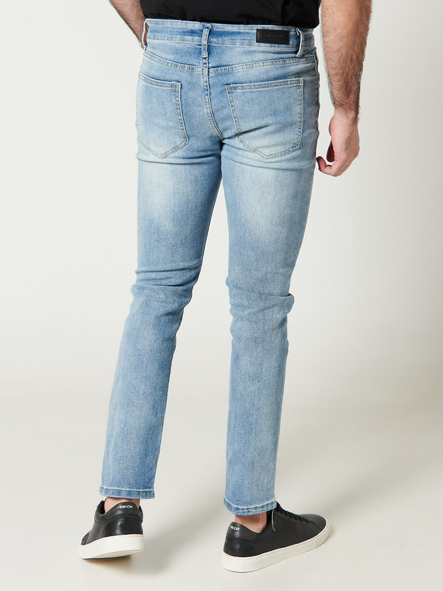 Kenneth Cole - Jean Tubo