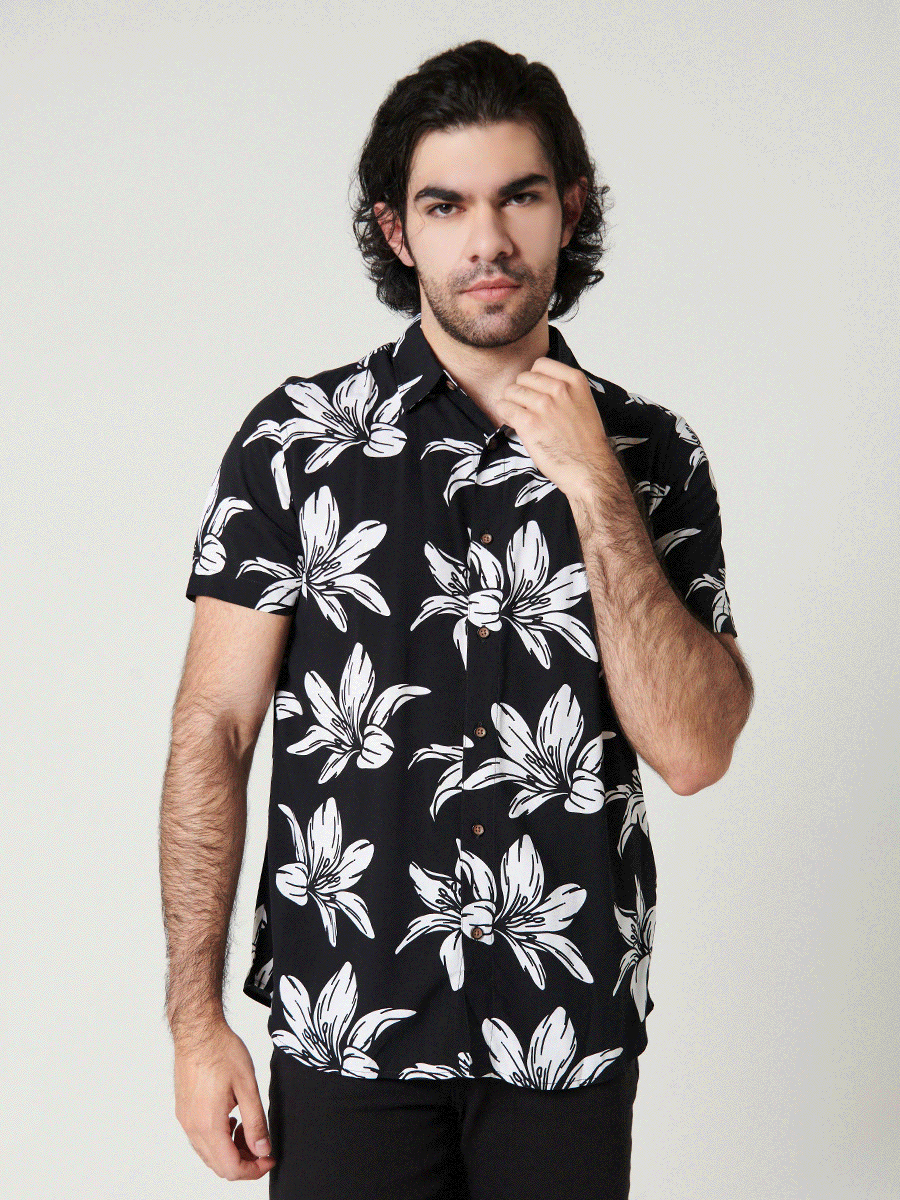 Camisa floreada negra sale