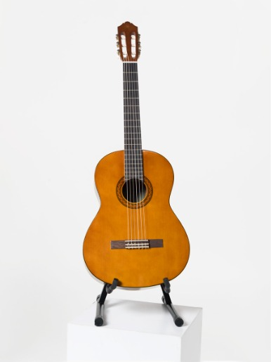 Guitarra Acústica Yamaha C-80 Natural con estuche