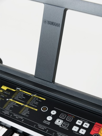 Teclado Electrónico Yamaha PSR - F52 +  Adaptador PA3C