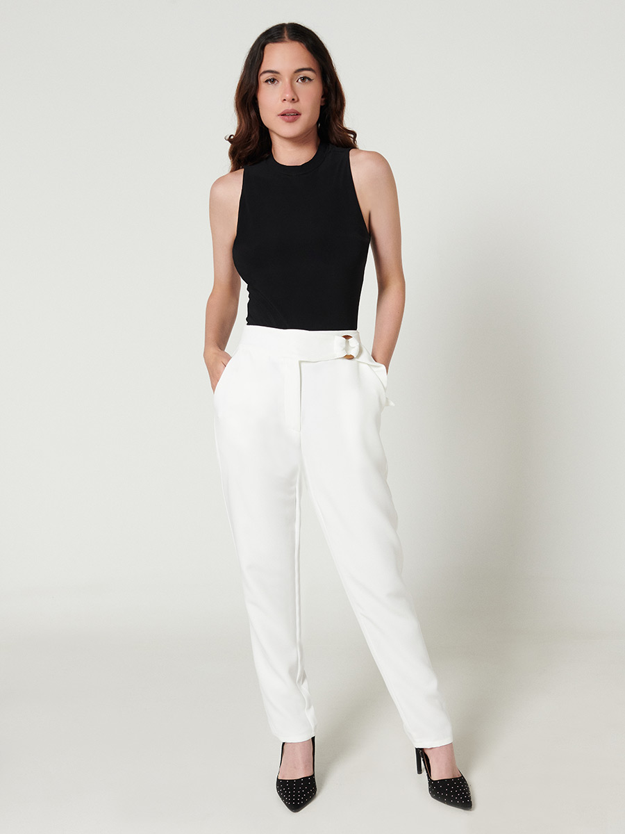 Pantalón con cinturón - Labelle