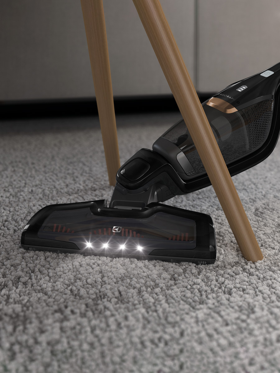 Aspiradora Electrolux Recargable ERG24N | Negro