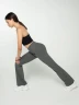 Pantalon rib corte bota manga
