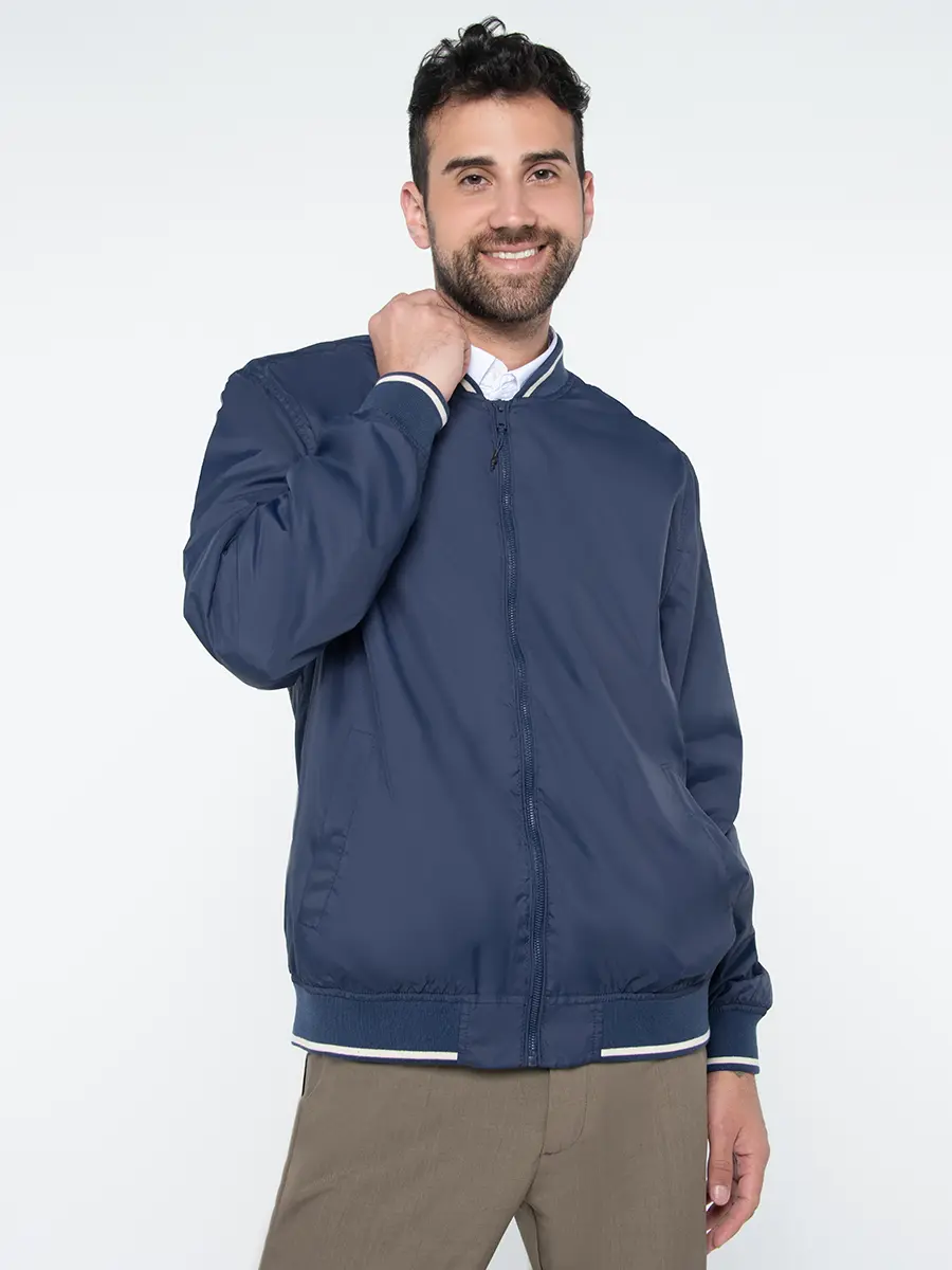 Chompa Bomber - Navigare