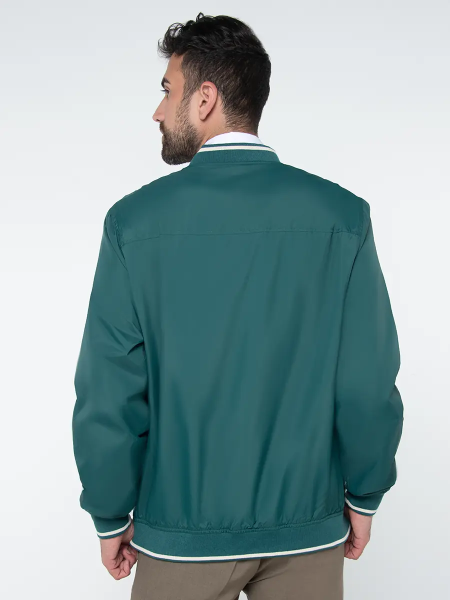 Chompa Bomber - Navigare