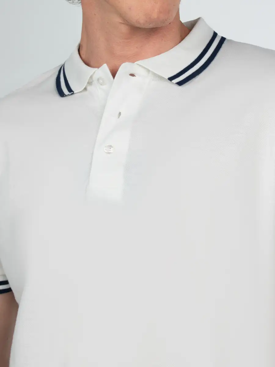 Camiseta Polo - August 1810