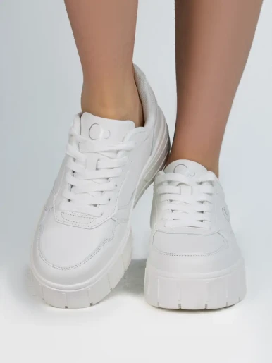 <em class="search-results-highlight">Ocean Pacific</em> - Sneaker Platform