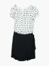 Conjunto de blusa y falda short con estampado de corazones