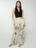 Jean wide leg estampado manchas