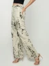 Jean wide leg estampado manchas
