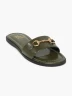 Sandalias Planas con Aplique Metálico