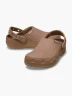 Crocs - Classic Crafted Clog | Marrón